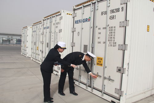 今年前兩個(gè)月山東省對外貿(mào)易實(shí)現(xiàn)穩(wěn)健開局，進(jìn)出口總額達(dá)4475.5億元